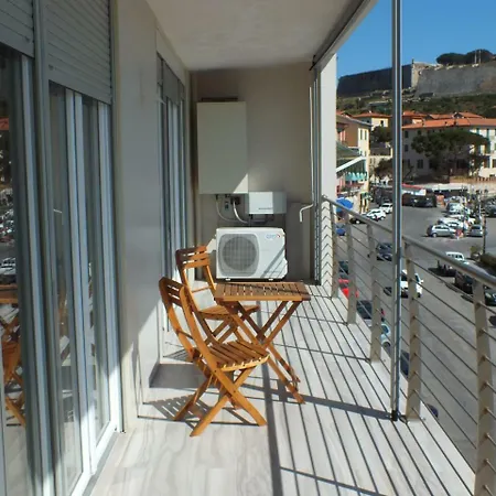 Seafront Apartament
